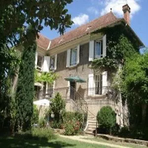 Gasthof D'hotes Les Pratges ***
