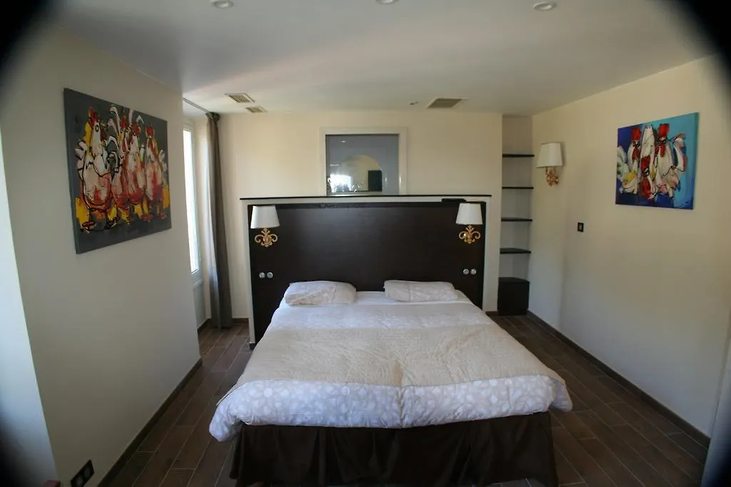 Hotel Restaurant Les Deux Freres Roquebrune-Cap-Martin 2*,