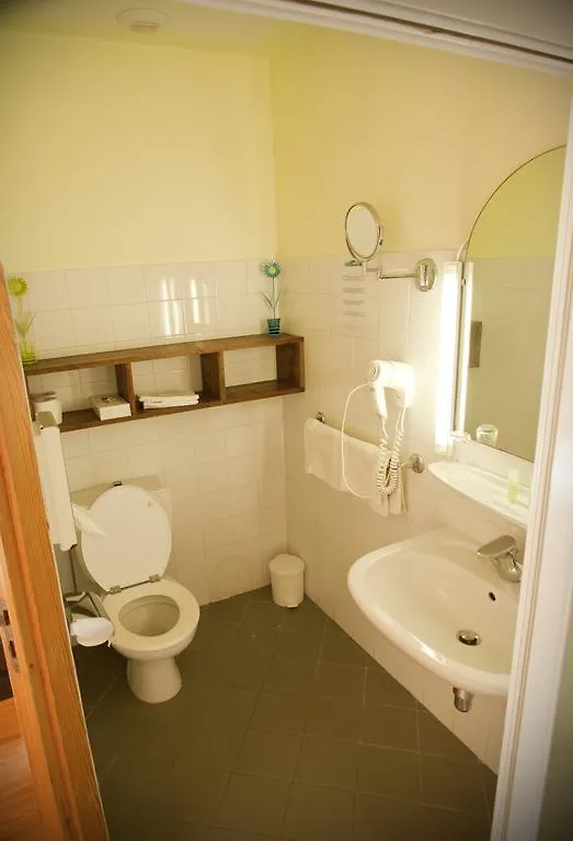 **  Hotel Restaurant Les Deux Freres Roquebrune-Cap-Martin Frankrike